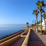 Tatil Evi In By The Sea *